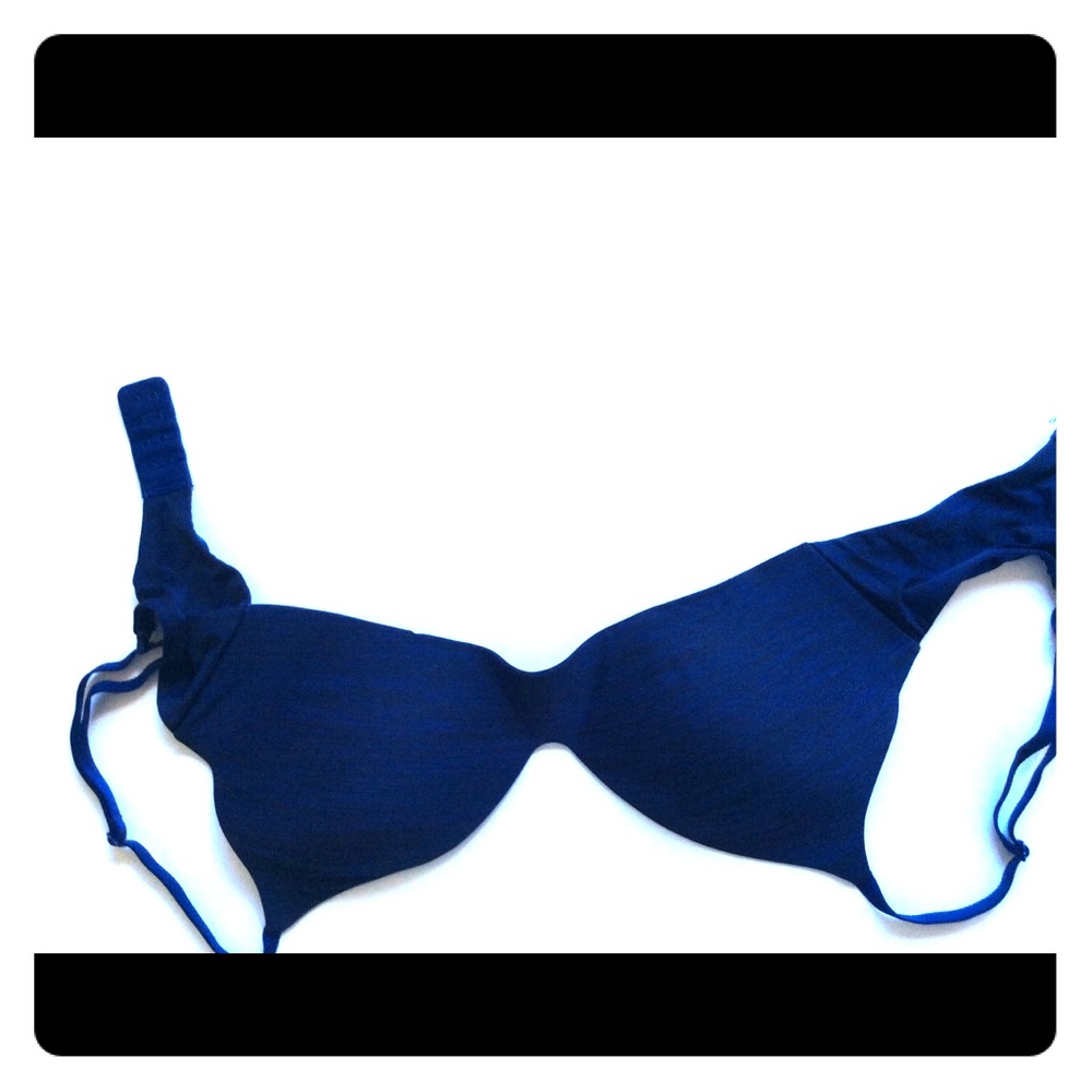 New Victoria secrets blue bra 34B  no-wire / sans